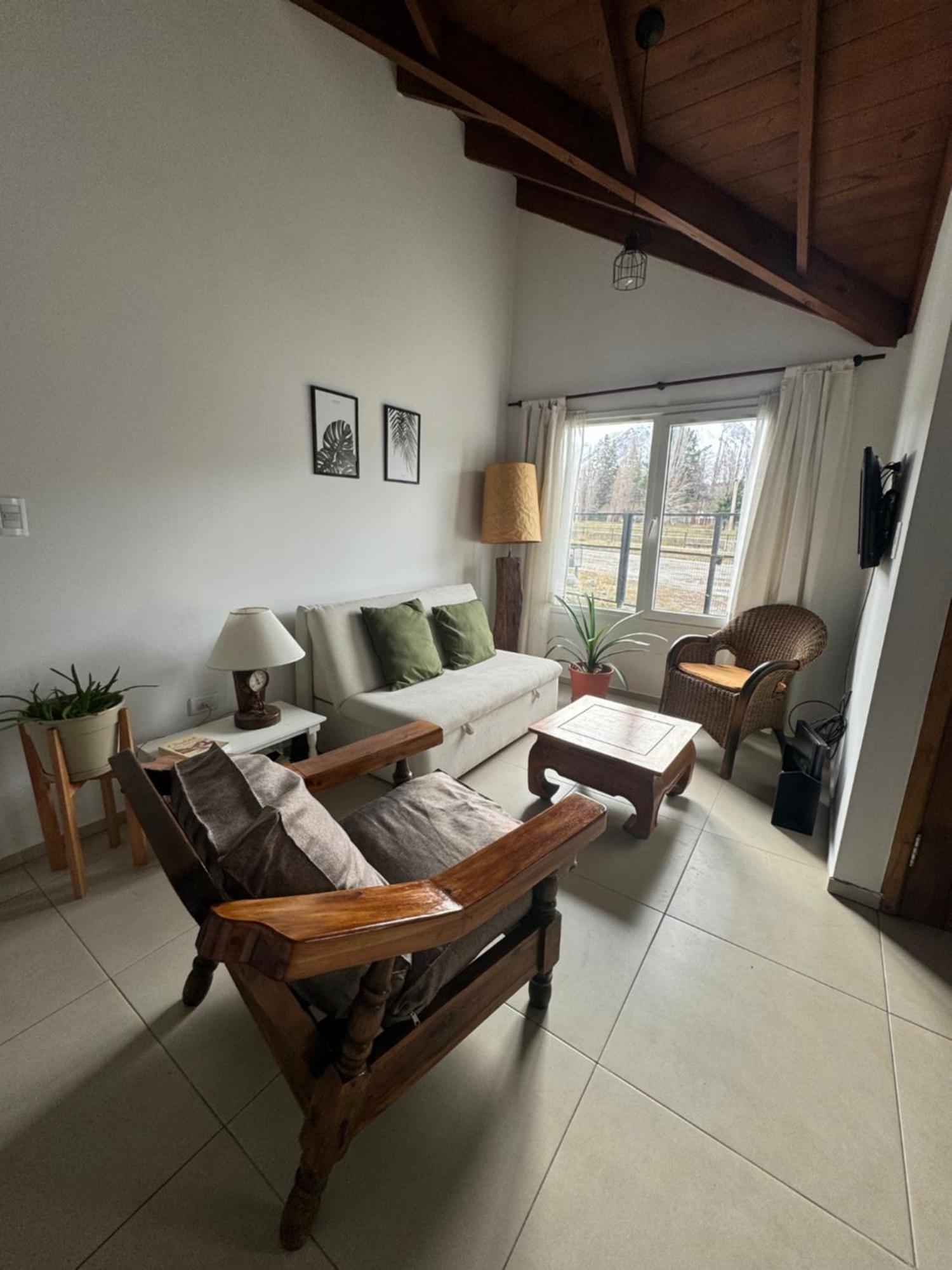 Chalet Casa Arroyo - *